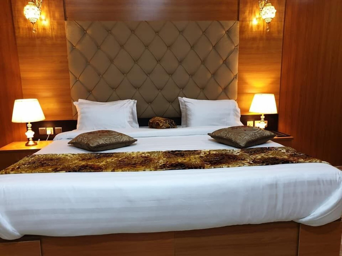 Bedroom 2, Goldstep Hotel and Suites Abraka, EthiopeE