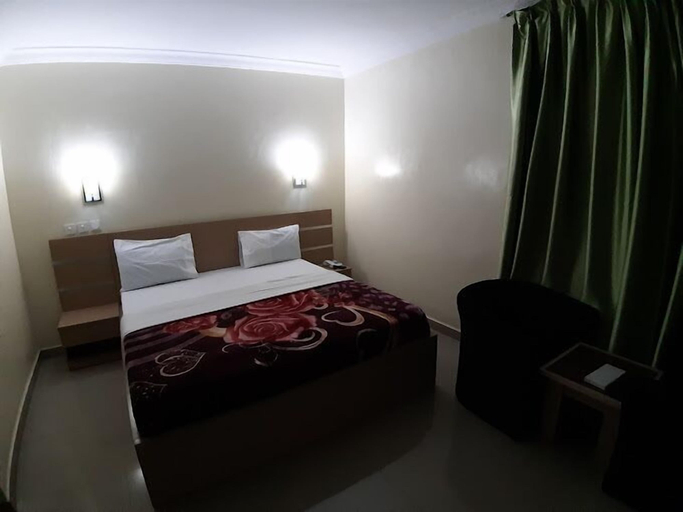 Bedroom 2, Green Palace Hotel Limited, Gezawa