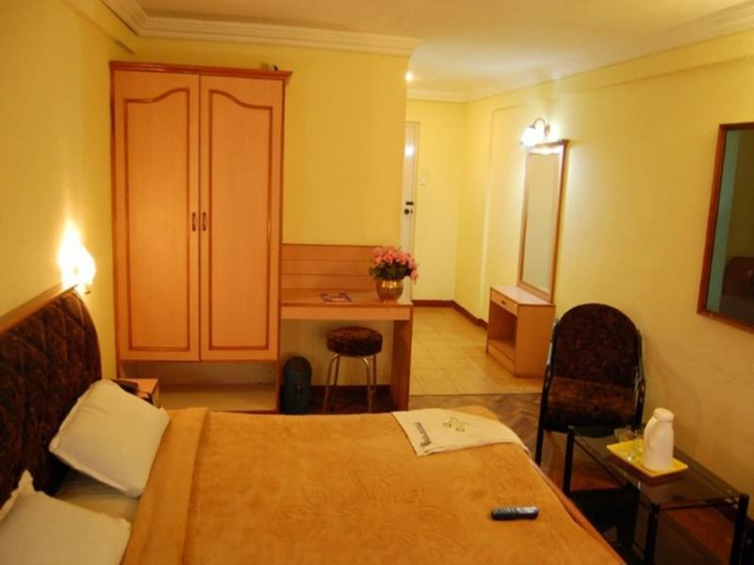 Bedroom 17