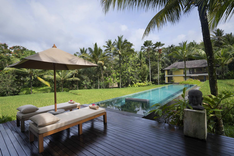 Swimming Pool 1