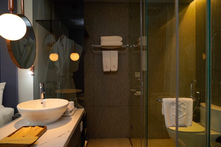 Bathroom 7