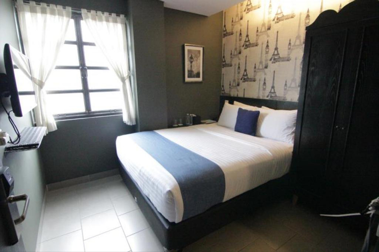 Bedroom 9