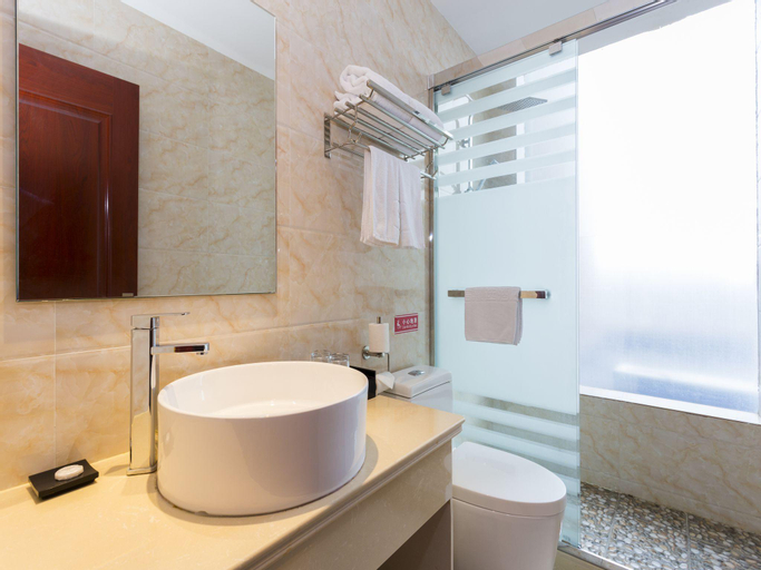 Bathroom 3