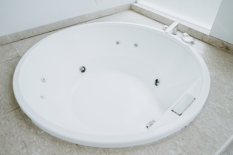 bathroom 7