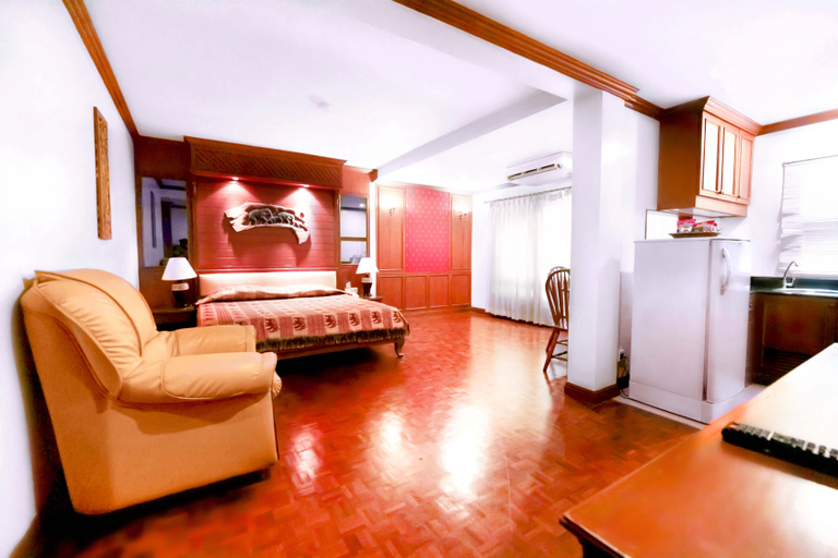 Bedroom 8