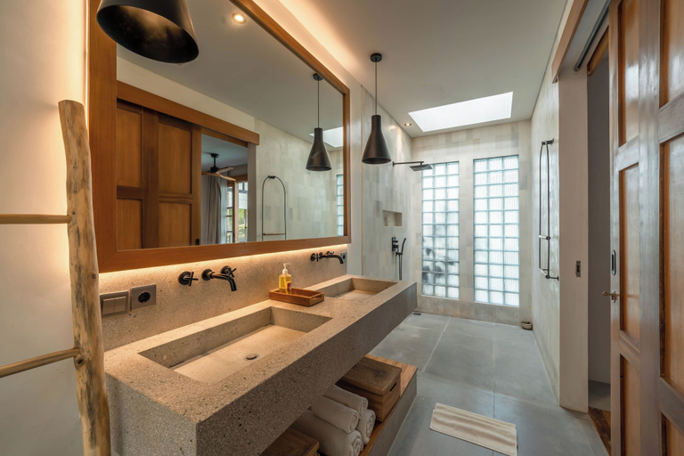 Bathroom 4, Villa Lava, Badung