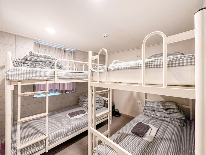 Bedroom 8