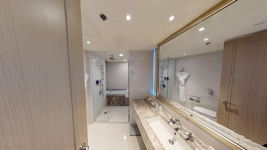 Bathroom 7