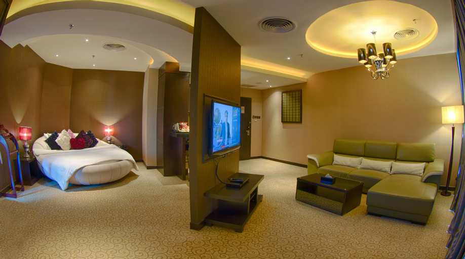 Bedroom 6