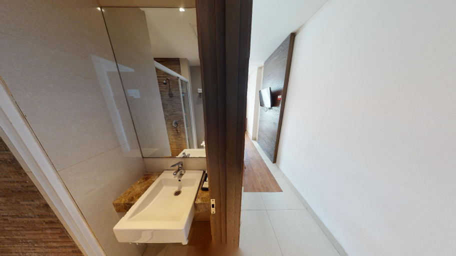 Bathroom 9
