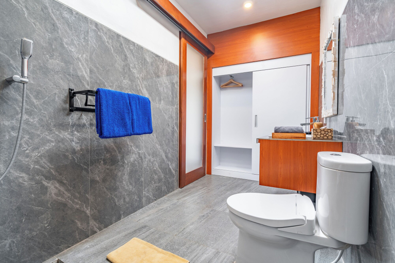 Bathroom 3, Gems Villa by Moria, Badung