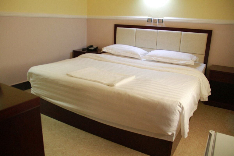 Bedroom 2, BEUGOLD HOTELS & APARTMENTS, Owerri Municipal