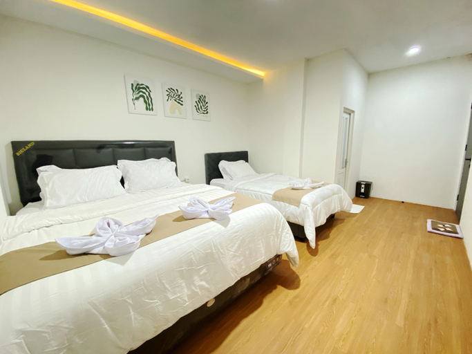 DOUBLE.D GUESTHOUSE SYARIAH Room Type - Family Room