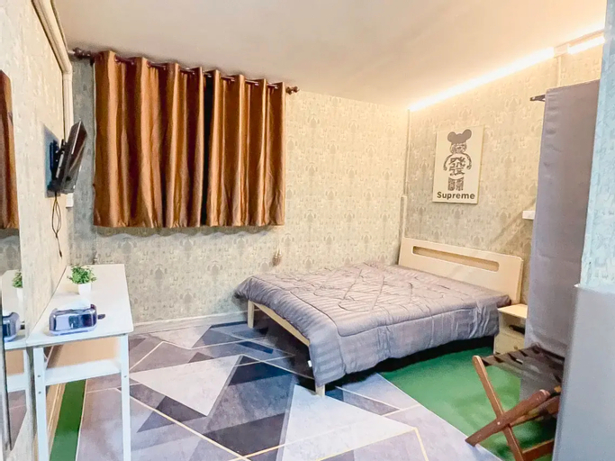 Bedroom 12