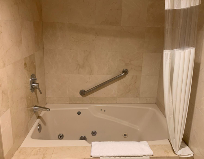 Bathroom 4, Oxford Palace Hotel, Los Angeles