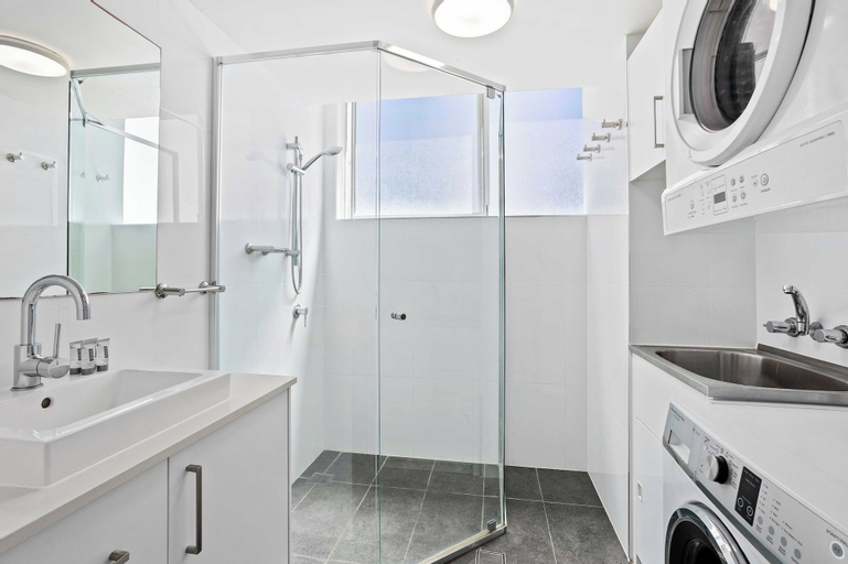 Bedroom 3, Escape on the Esplanade, Gold Coast