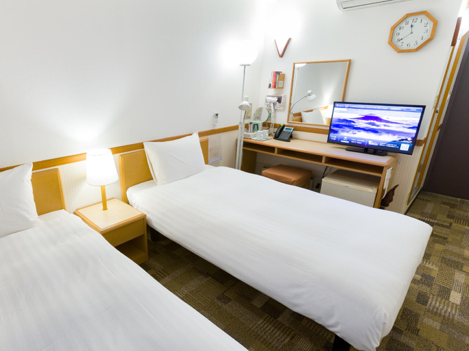 Bedroom 18