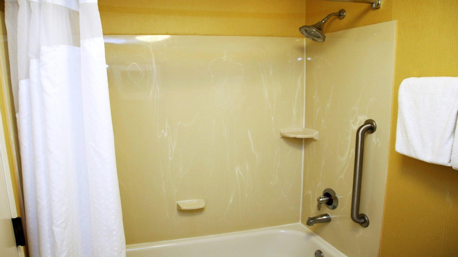 Bathroom 3