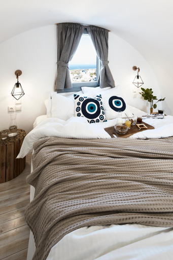 Bedroom 2, Pnoi Luxury Suites, South Aegean