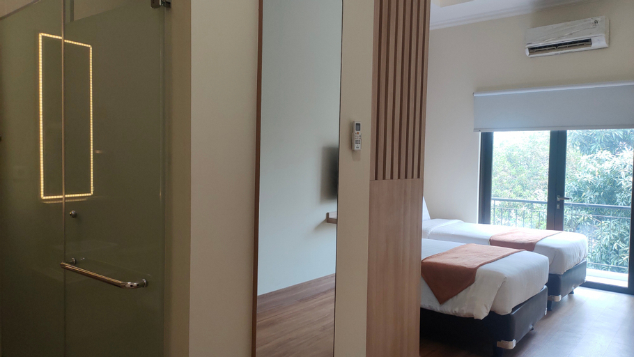 Bedroom 14