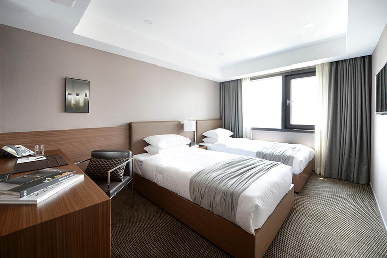Bedroom 16