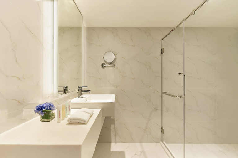 Bathroom 9