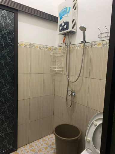 Bathroom 3