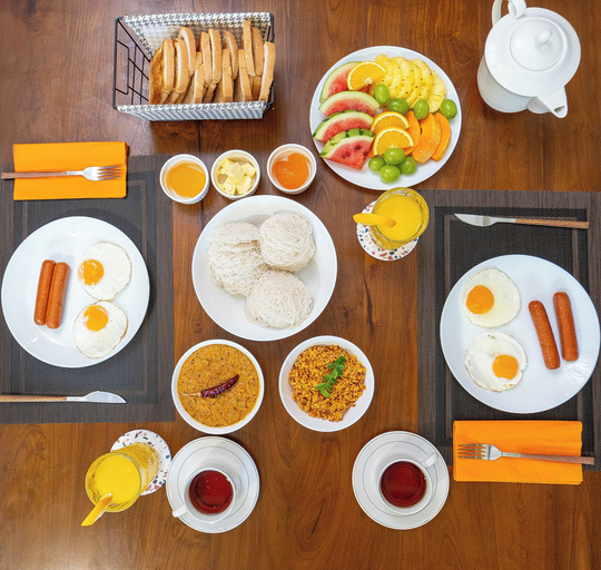 Food & Drinks, Treetop Resort, Beruwala