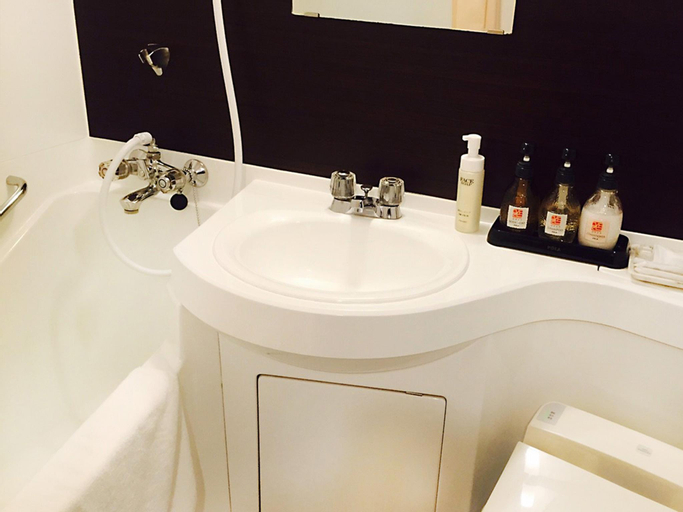 Bathroom 3