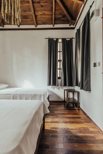 Bedroom 4, Eski Yeni Tatil Evi, Kemer