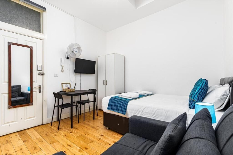 Bedroom 2, London Homes - Aldgate Flats, London