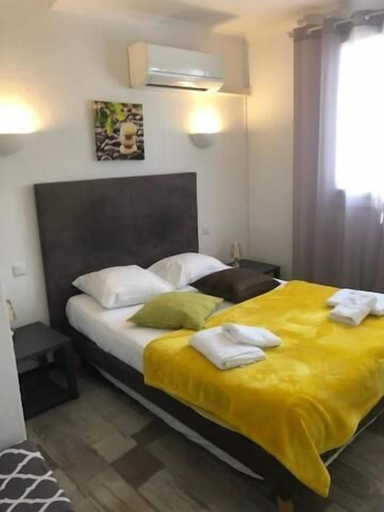 Bedroom 4, HOTEL LE CASTELET, Bouches-du-Rhône