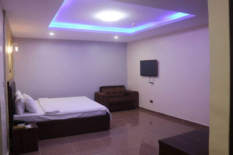 Bedroom 3, Gold ice hotel, Uvwie