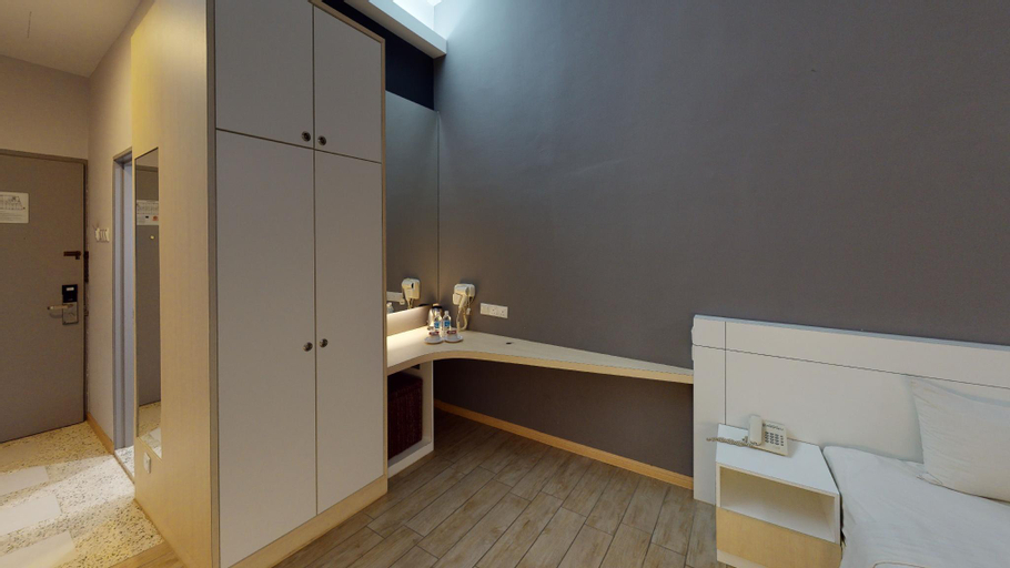 Bedroom 20