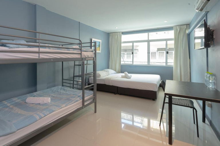Bedroom 24