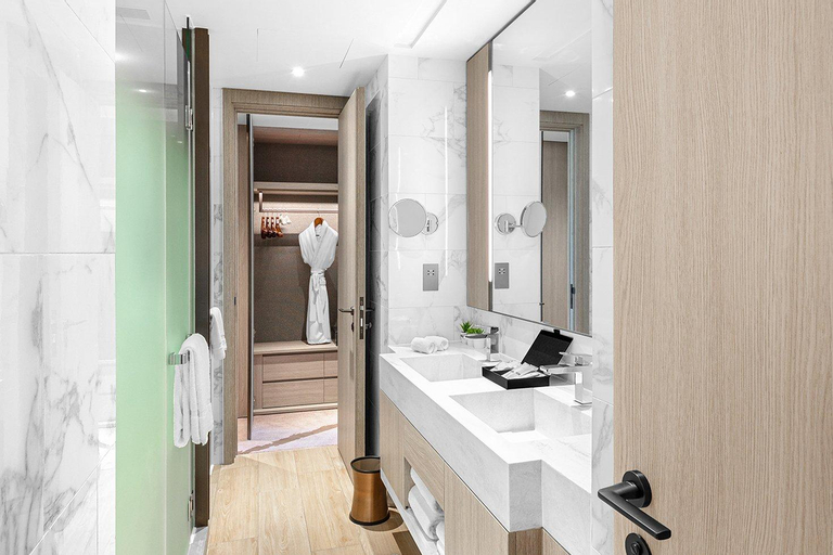 Bathroom 15