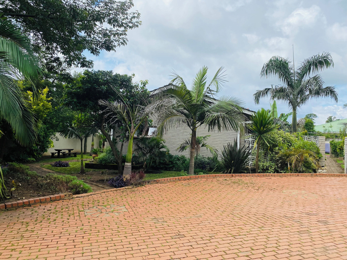 Others 5, Las Palmas Guest House, Harare