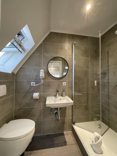 Bathroom 3, FRIESENHUTTE NORDDEICH, Aurich