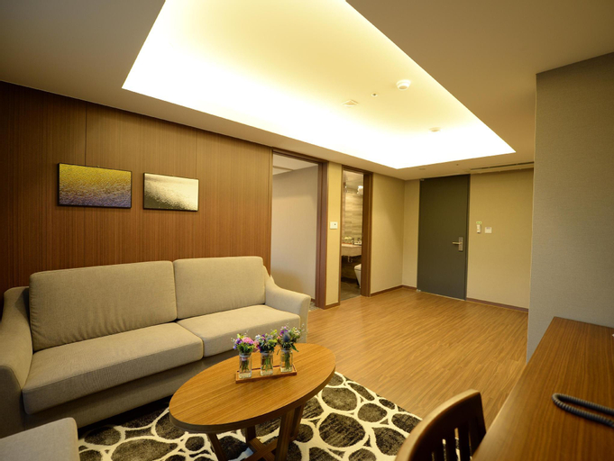 Others 10