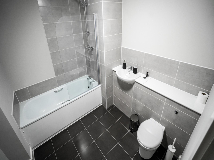 Bathroom, Dream Apartments Manchester, Manchester