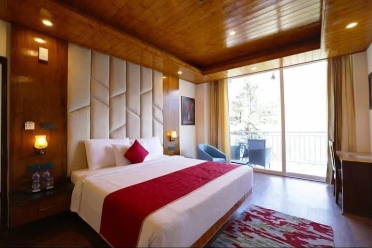 Bedroom 3, The Whitestone Inn & Suites Manali, Kullu