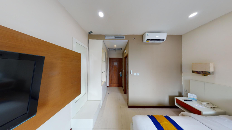 Bedroom 12