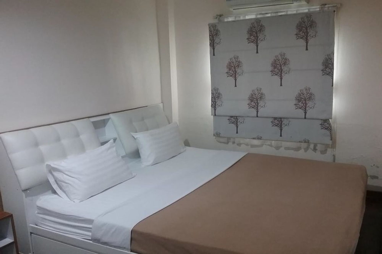 Bedroom 3, White House Asoke Sukhumvit 18, Wattana