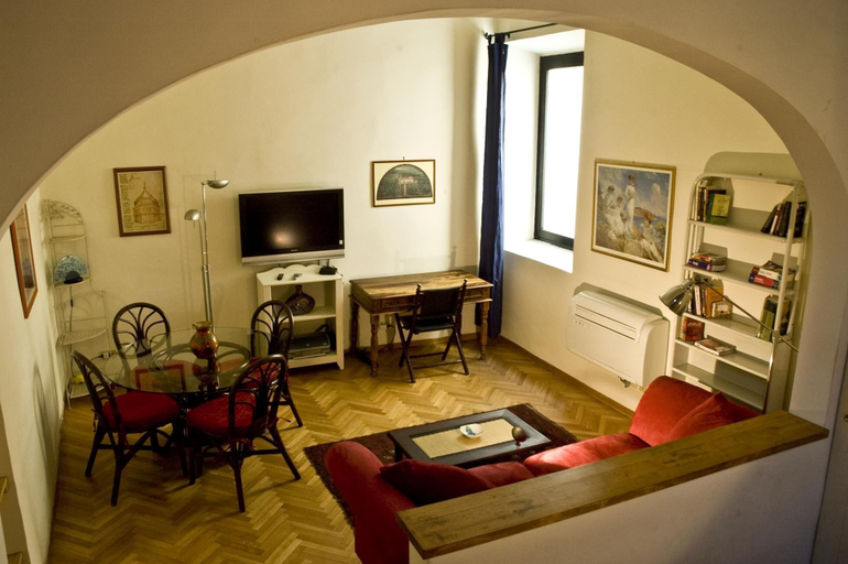 Others 4, Mamo Florence - Donatello Apartment, Florence