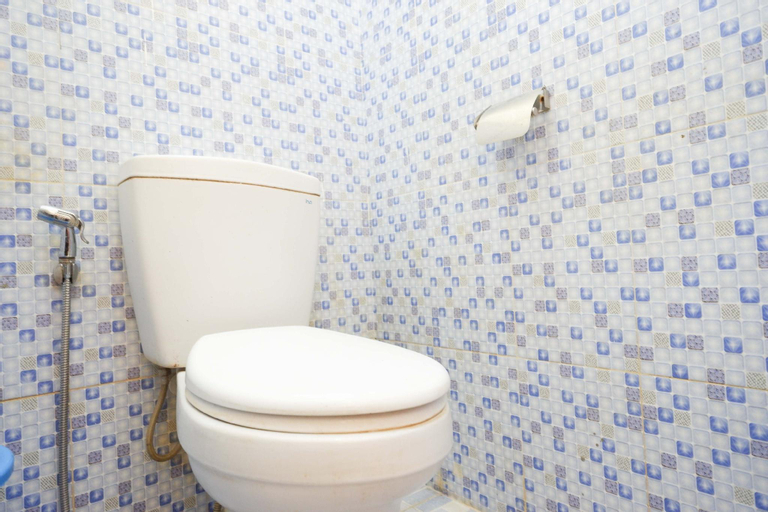 Bathroom 4
