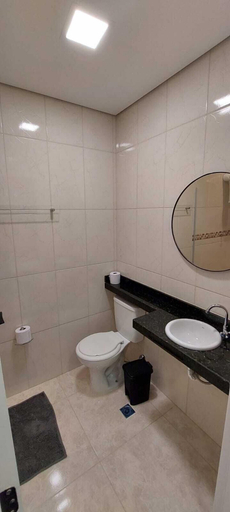 Bathroom 2, Sapucaia Flat, Santa Rita do Ibitipoca