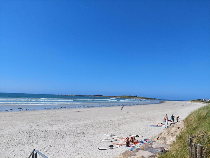 Others 4, Holiday home in Sibiril near sandy beaches, Finistère