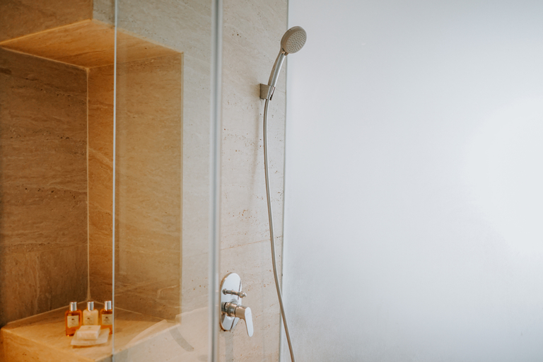 Bathroom 13