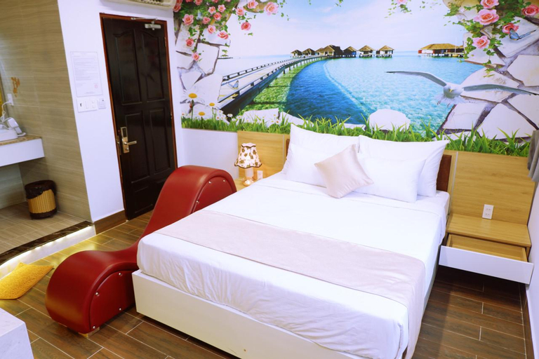 Bedroom 8
