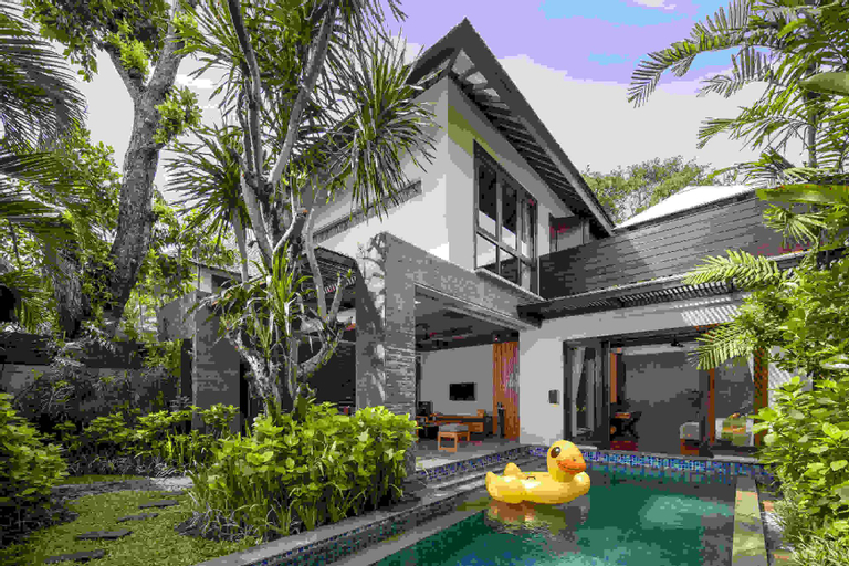 Swimming Pool 5